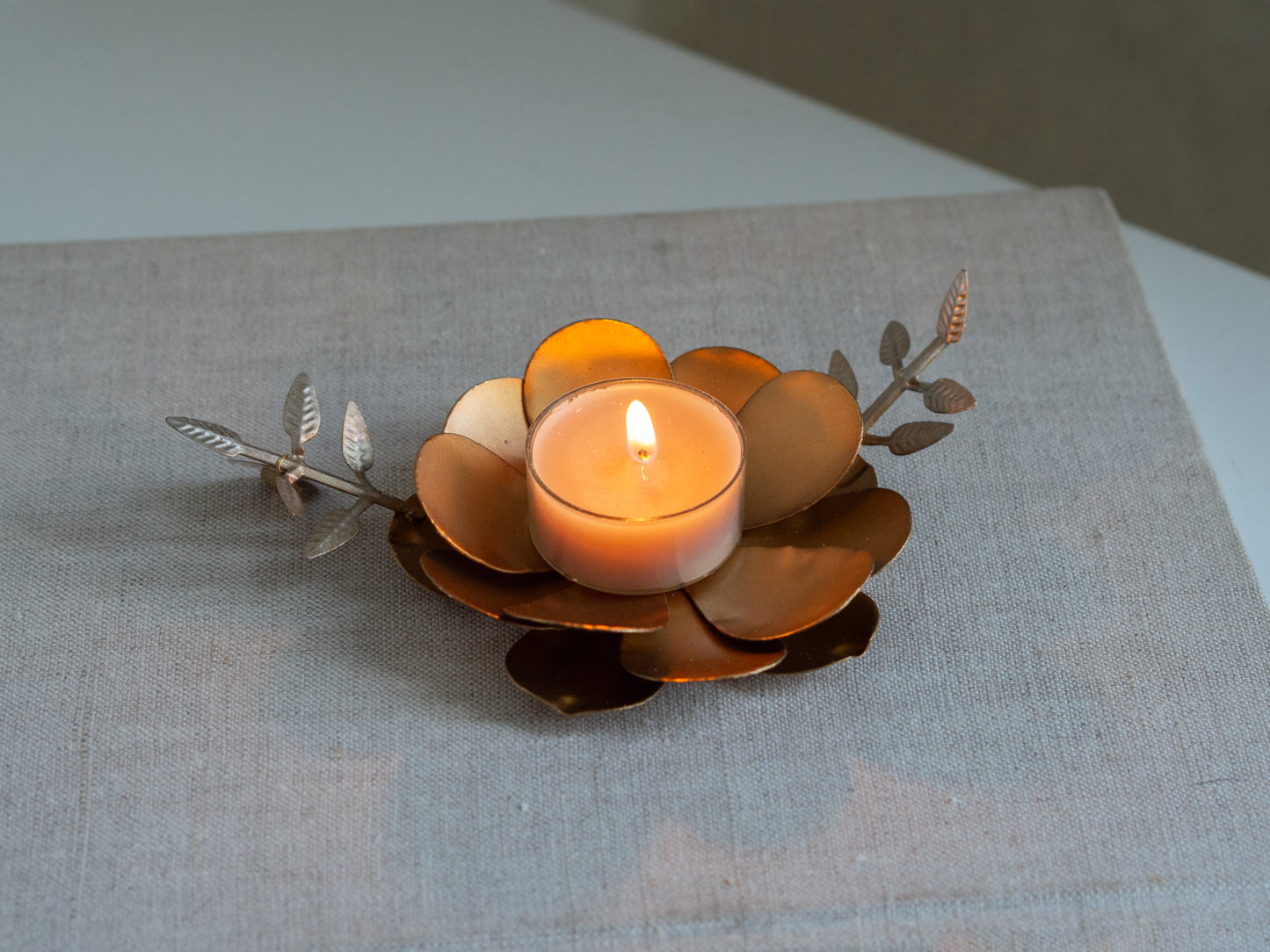 Waxinelichthouder | Bloom | messing