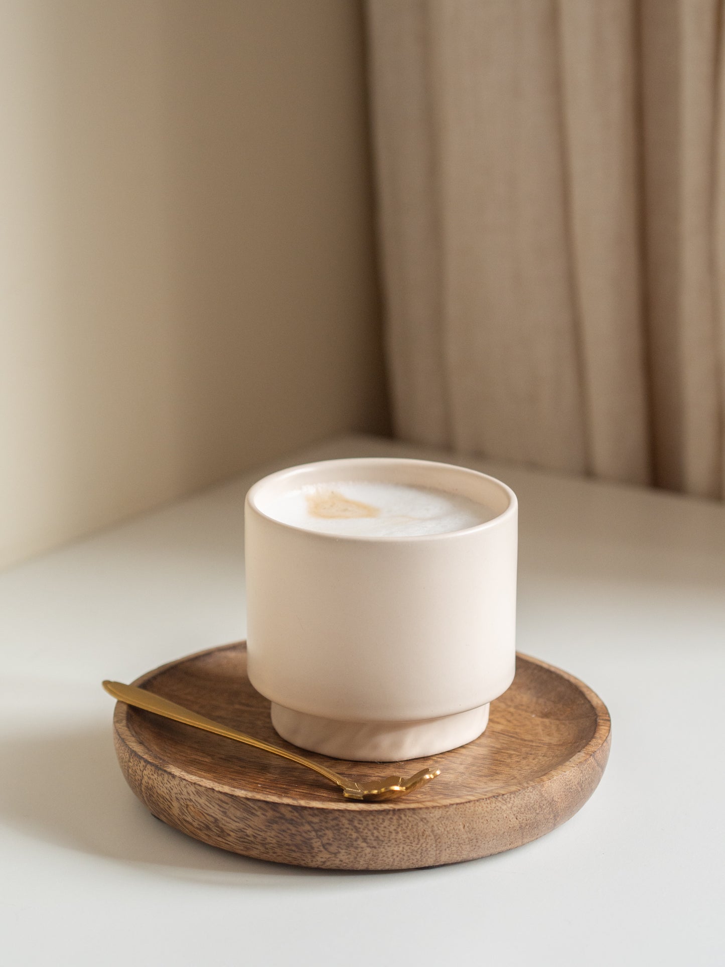 set van 2 cappuccinomokken 200 ml 8x7 cm beige