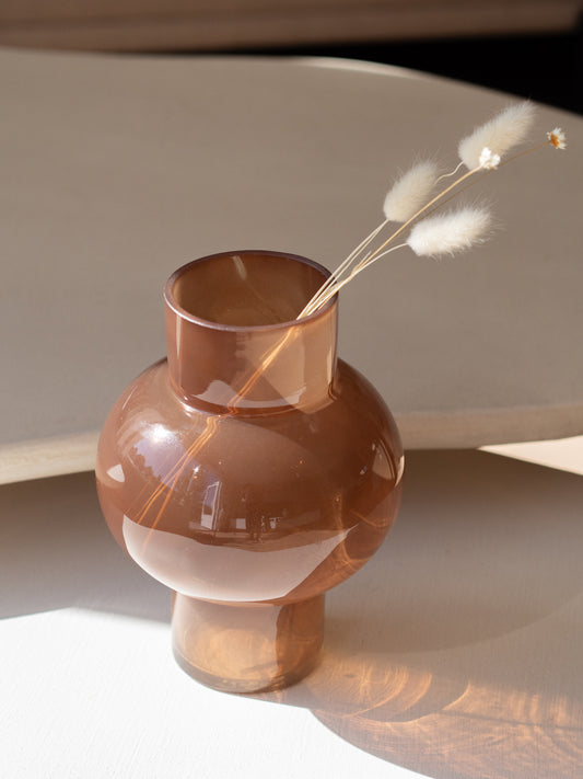Bruine vaas glas