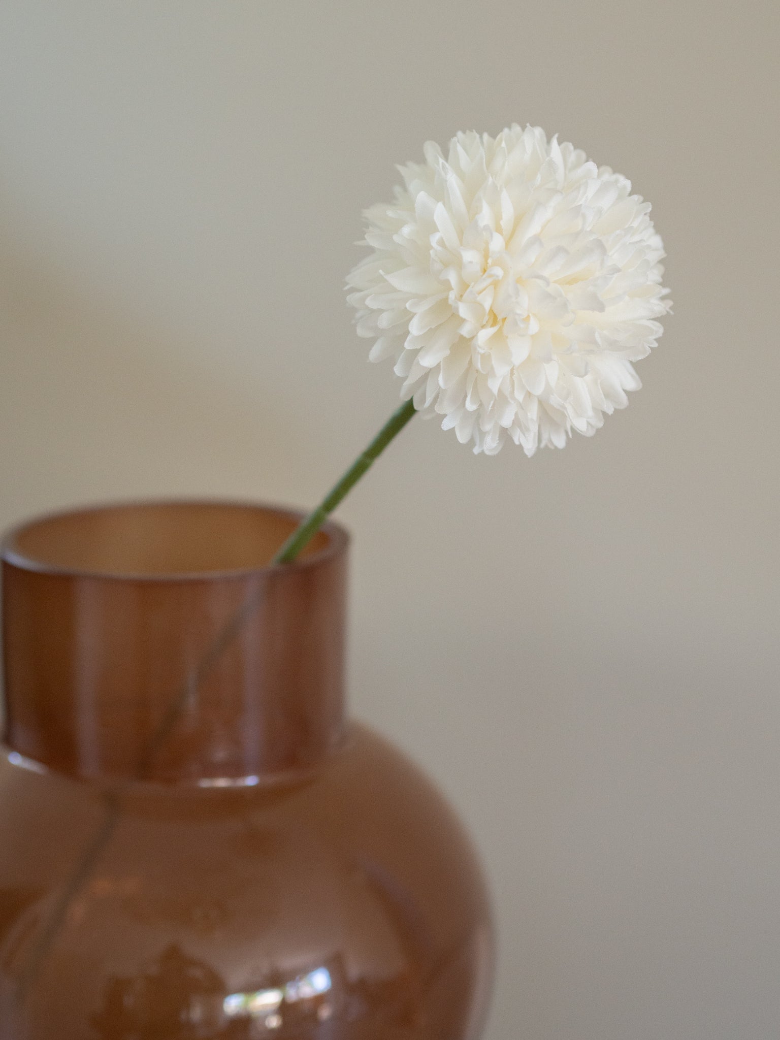 witte zijden bloem