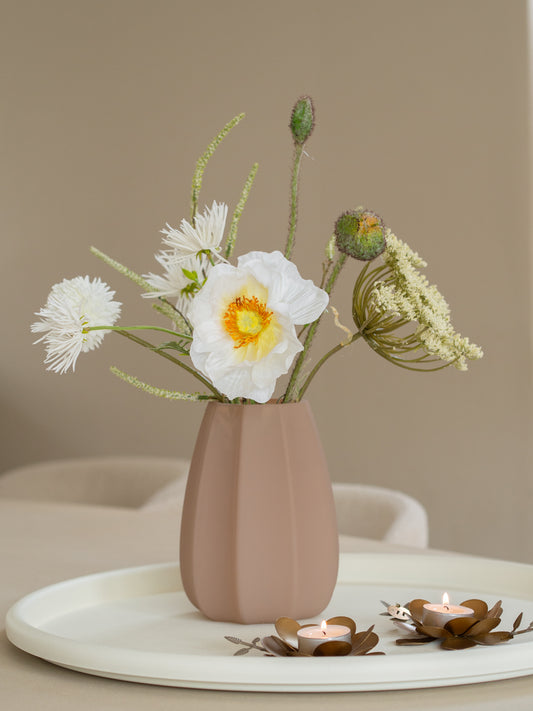 Vaas inclusief bloemen